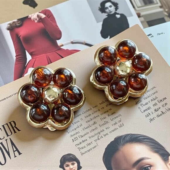 Vintage Coro Earrings Amber Lucite Floral Gold Tone Chunky Clip Signed Flower - Picture 15 of 15